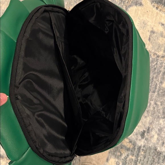 Green Turtle Shell Backpack - Picture 4 of 4